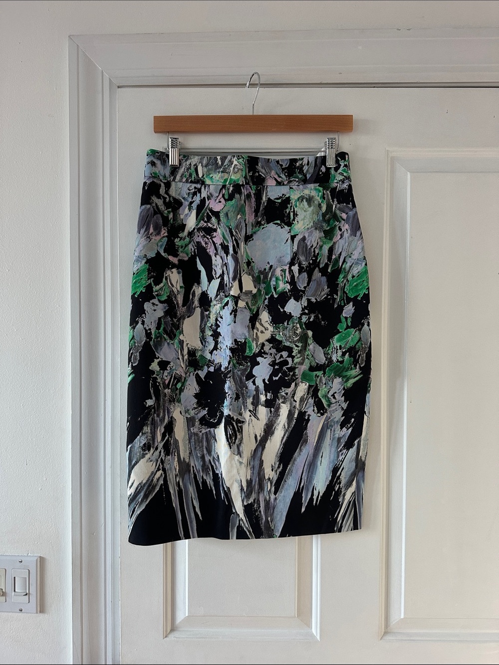 Milly Floral Brushstroke Pencil Skirt in Black, Green and Cream